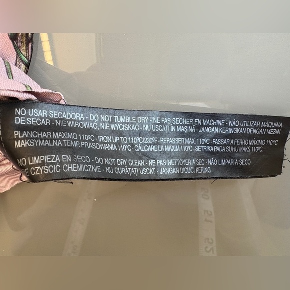 Zara Blush Pink Silky Satiny Long Sleeve Bodysuit Floral Graphic Design Small - Picture 4 of 9